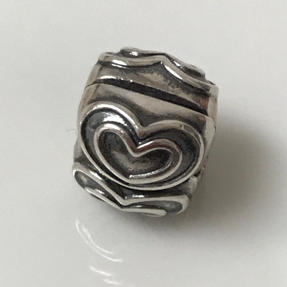 Pandora heart clip spacer charm